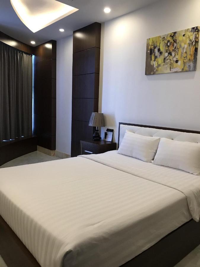 Quoc Thanh Hotel Long Khanh エクステリア 写真