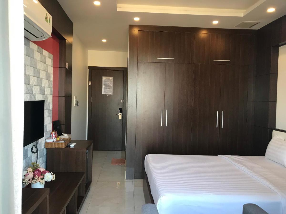 Quoc Thanh Hotel Long Khanh エクステリア 写真
